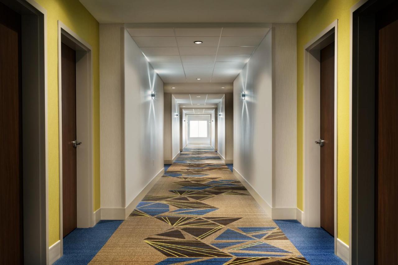 Holiday Inn Express & Suites - Savannah N - Port Wentworth By Ihg Exterior foto